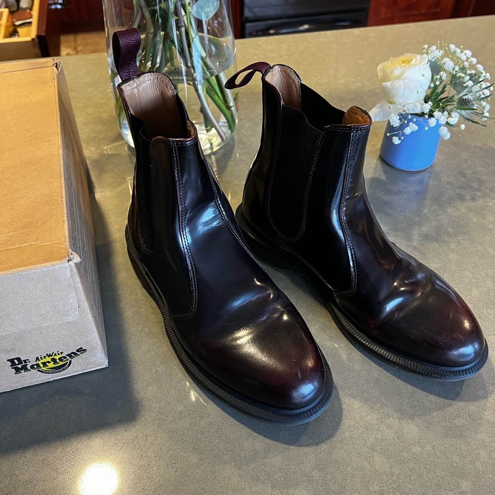 Doc Martens - flora in cherry red